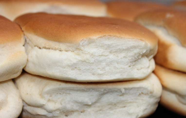 ✓ Pan de Maxi Hamburguesa